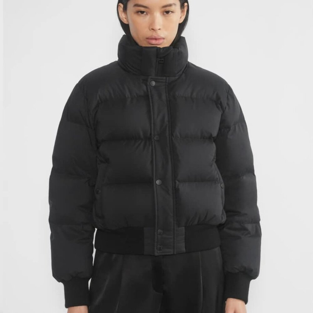 Aritzia “The Super Puff Bomber”